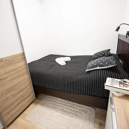 Apartment Mari&bor-no Stairs, Easy Access, Garage Optional Maribor