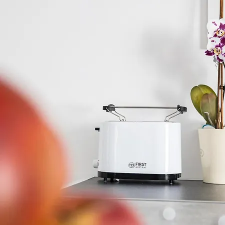 Mari&bor-no Stairs, Easy Access, Garage Optional Διαμέρισμα *