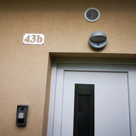 Mari&bor-no Stairs, Easy Access, Garage Optional