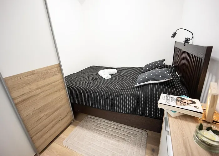 Apartma Mari&bor-no Stairs, Easy Access, Garage Optional Maribor