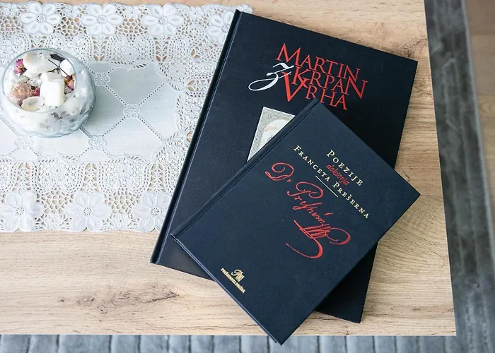 Mari&bor-no Stairs, Easy Access, Garage Optional * Maribor