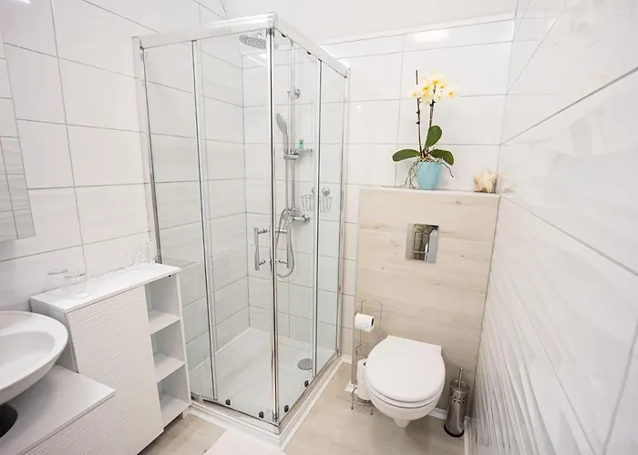 Apartma Mari&bor-no Stairs, Easy Access, Garage Optional *