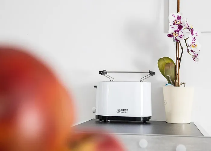 Mari&bor-no Stairs, Easy Access, Garage Optional Daire *